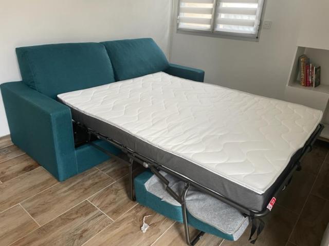 Appartement T2 (38m2) Boulouris -st Raphael, 150 Mètres De La Saint-Raphaël